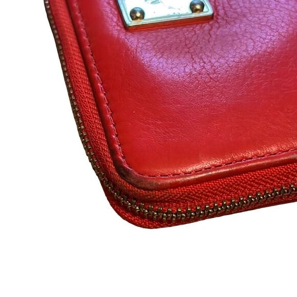 Michael Kors Wristlet Wallet‎ - Picture 2 of 8